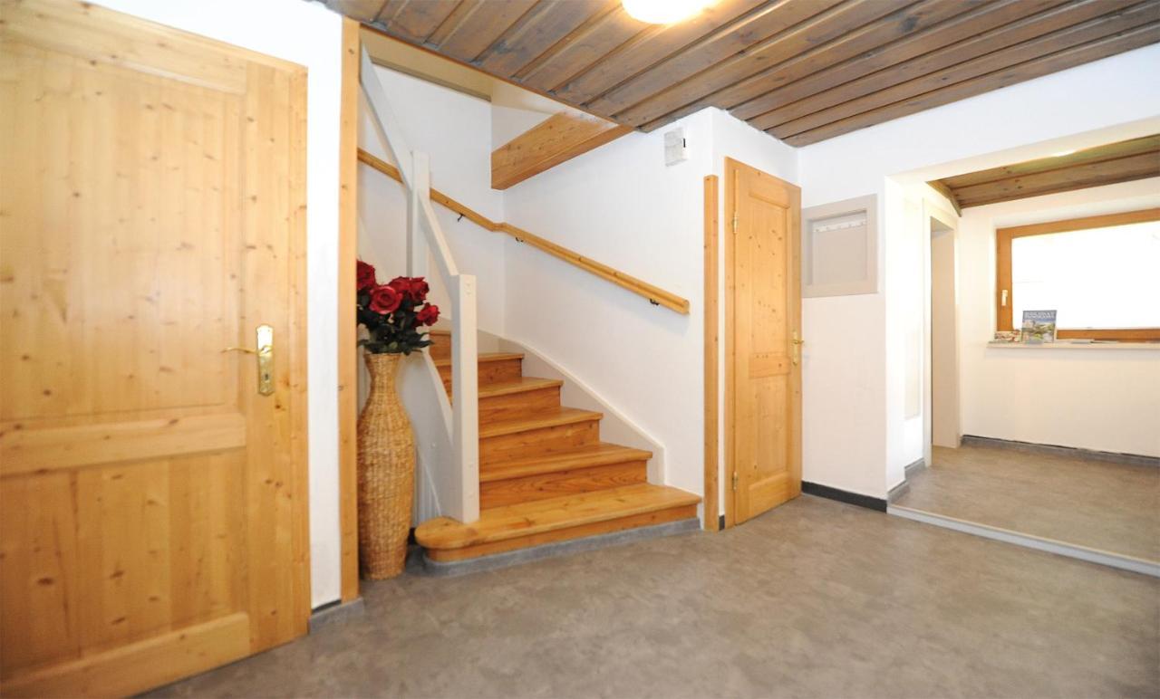 Chalet Gloria - Doppel- Und Mehrbettzimmer フッシュ・アン・デア・グロースグロックナーシュトラーセ エクステリア 写真